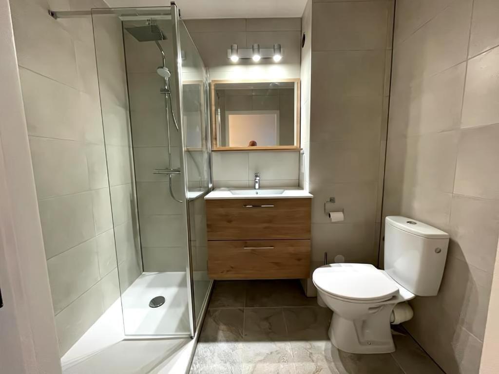 With Balcony In With Ac Appartement Antibes