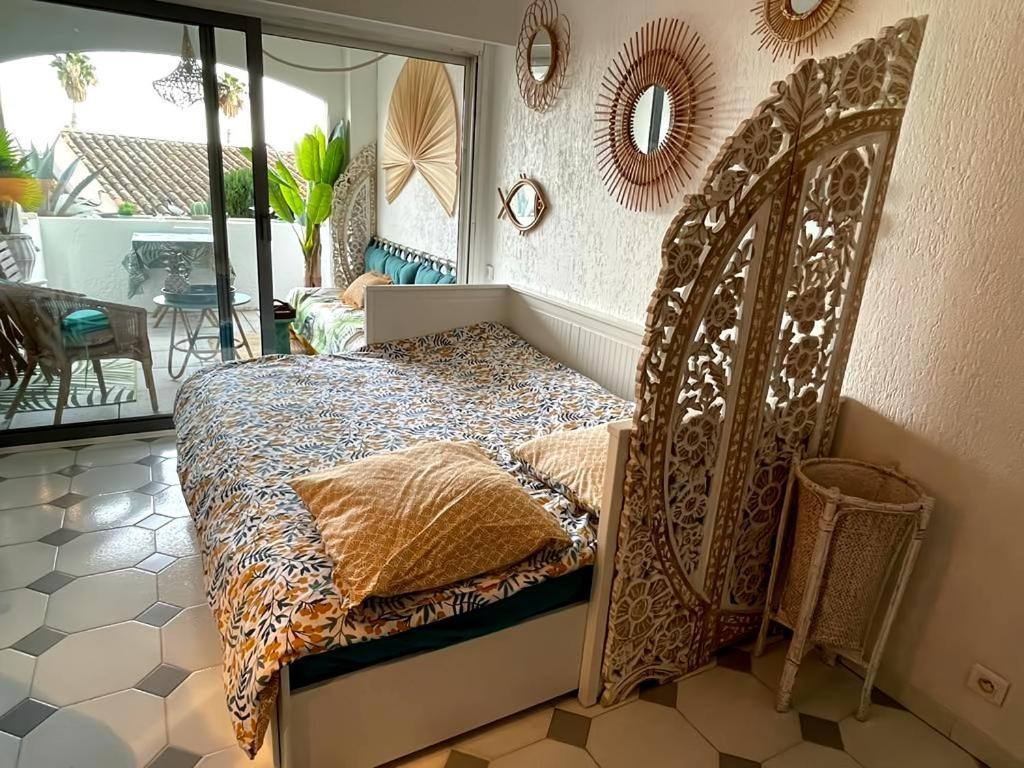 With Balcony In With Ac Antibes